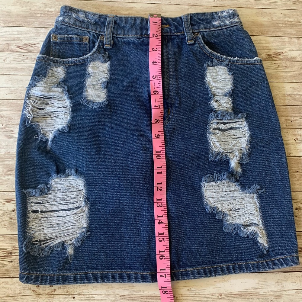LF Carmar High Rise Distressed Jean Denim Skirt - Picture 9 of 9
